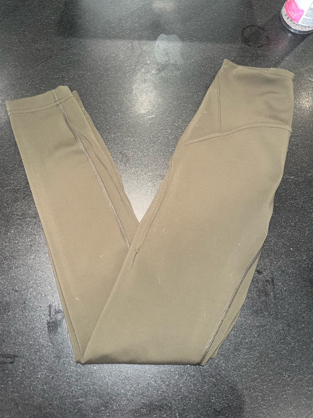 NWOT Lululemon Olive Green Leggings- size 2